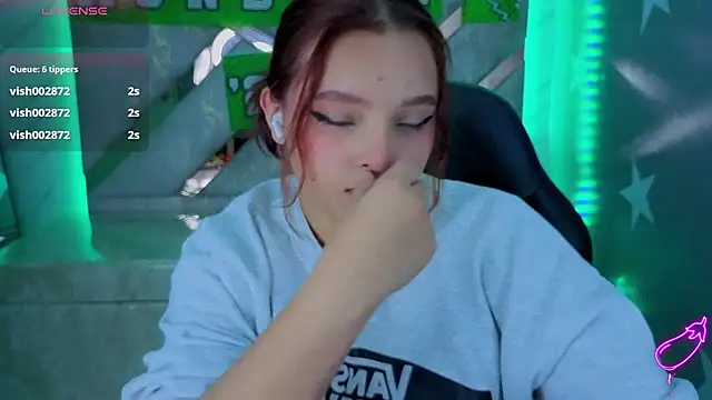 mia_foster_t webcam