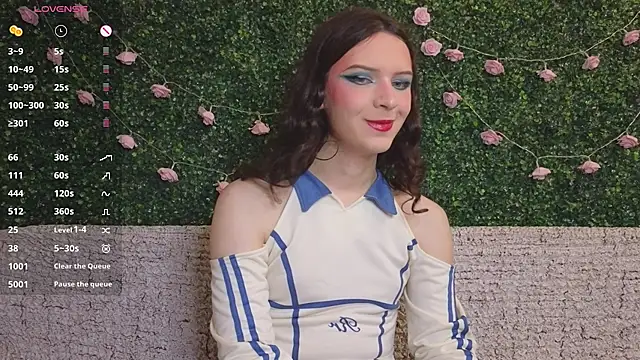 Model: EkaterinaUpple