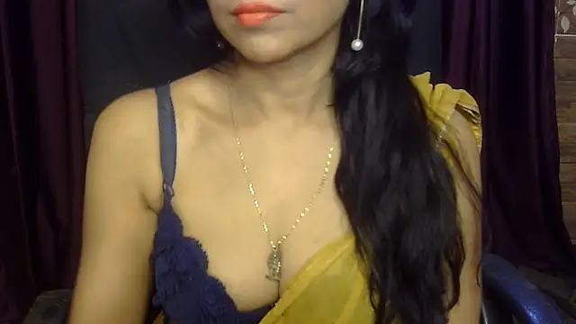 iam-moni2 live cam on StripChat