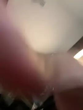 YariRose live cam on StripChat