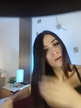 Juliette_Doll_ live sex cam