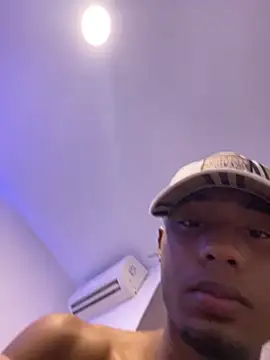 Ydiaz09 live sex cam
