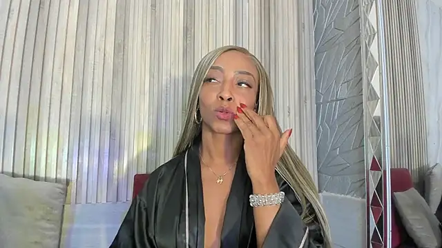 BriannaChelsea webcam