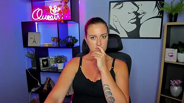 FUN_AMI live cam on StripChat