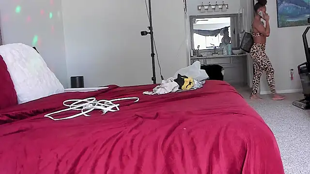 yiauana webcam