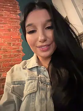 Tisha_Busty live sex cam