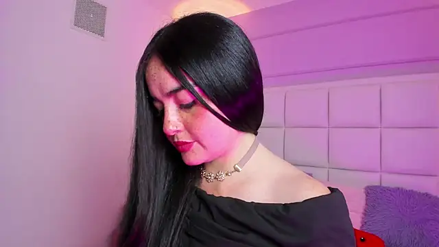 Ashleypetit webcam
