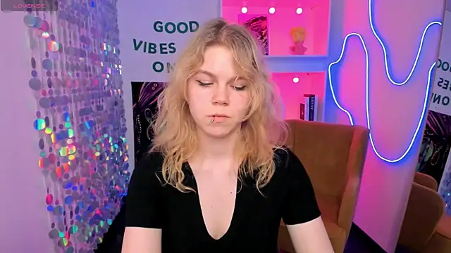 ElizabethVane webcam