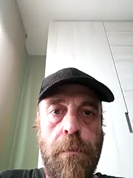 Toni13_1983 webcam