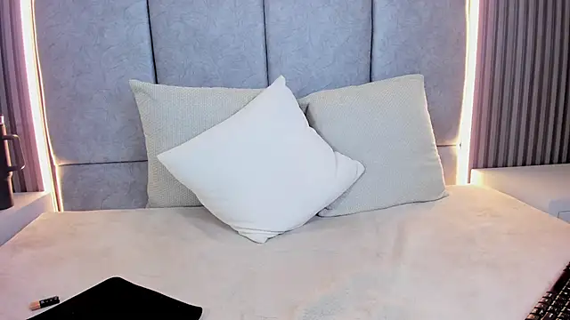 Morgan_Aura webcam