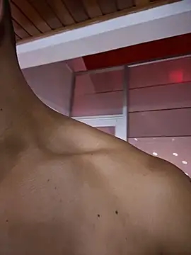 Teaserhoussejj_ webcam
