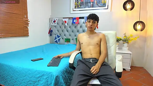 Jake_Falcon webcam