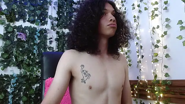 Frankie_Lm webcam