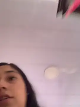 MiaSweet127 webcam