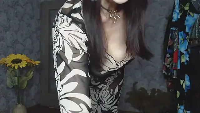 Aziza1 webcam