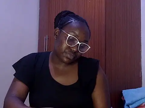 Sexy-suzy webcam