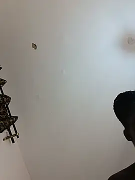 Black_prettty webcam