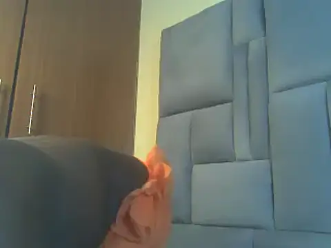 naughty-ebony1 webcam