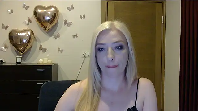 Wild_Silk_Desire webcam
