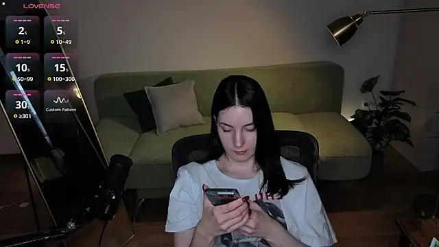 Naomi_Velvet webcam
