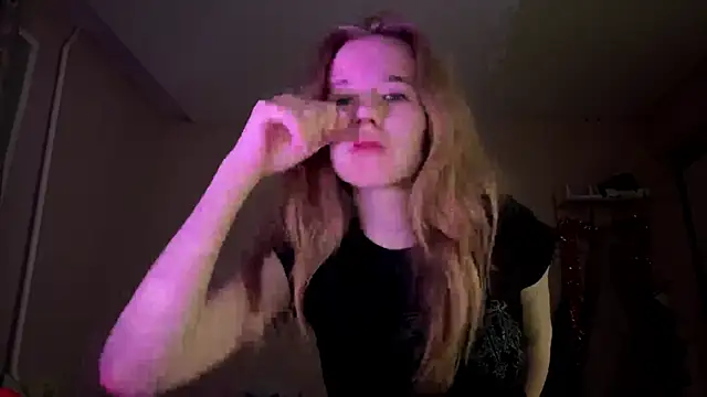 LeomaJee webcam
