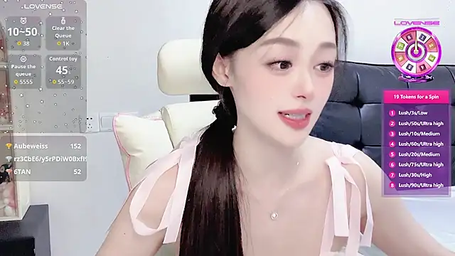 Ellaa999 webcam