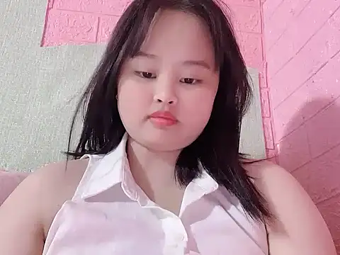 Elysia679 webcam