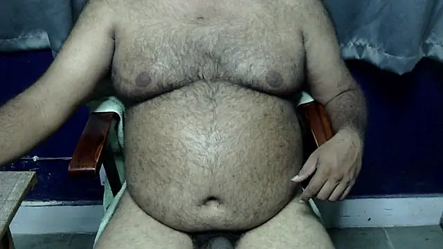 hairysubcub_70 - Hairysubcub_70's free webcam - UK Sex Cams