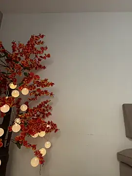 victoriahiill (F young) - multiple squirt💦💦