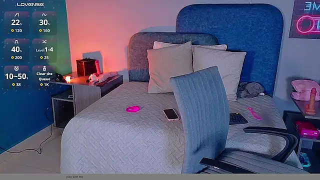charlott__18 (F young) - Blowjob 👿