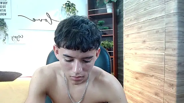 ryan_grayx (M twink) - cum show