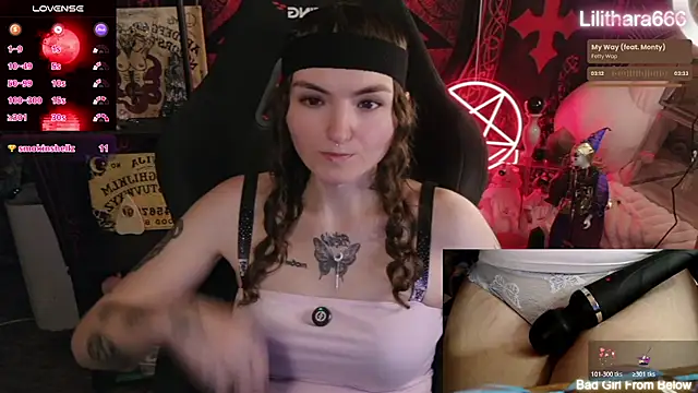 Lilithara666 live cam on StripChat