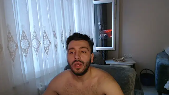 handsomeee04 live cam on StripChat