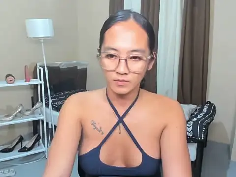 Jannahsofuck live cam on StripChat