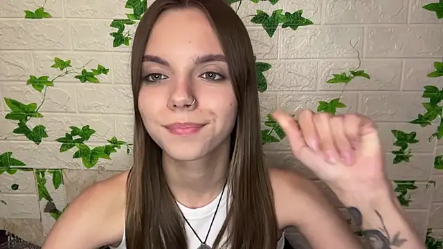 Watch LisaPorse live on EroticFlix - High definition streams