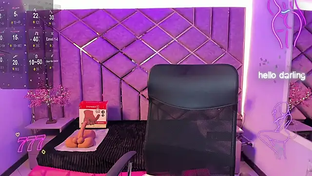 sarah_sweett_ webcam