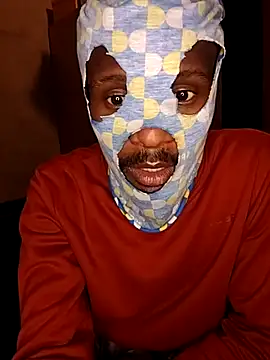 RETURNOFTPNUTS webcam