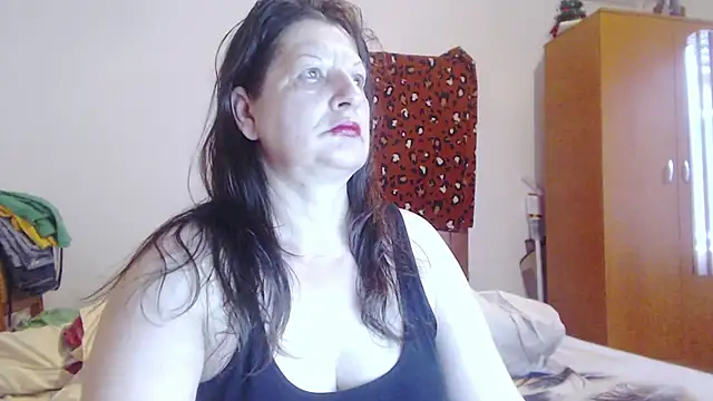 ExtasyMature webcam