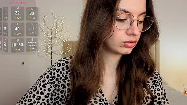 Real_cutie1 live cam on StripChat