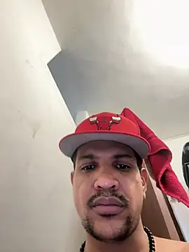 bigdick211292 webcam