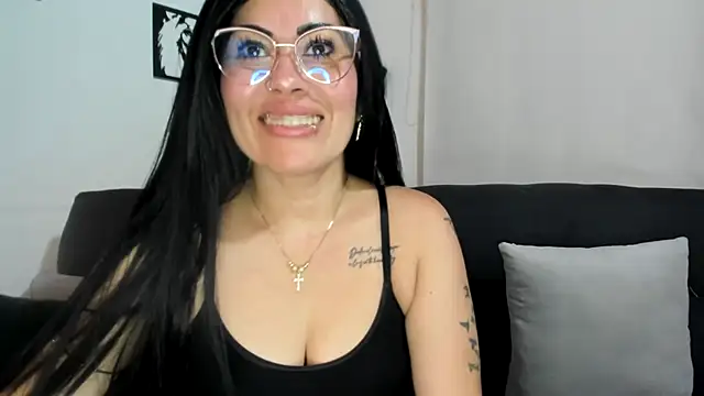 Tania_mature webcam