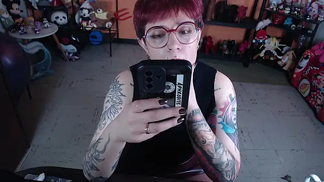 MissMiia2 webcam