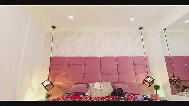 CelesteNeirafg webcam