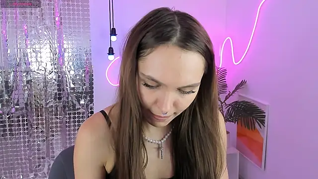 ChloeSunny webcam