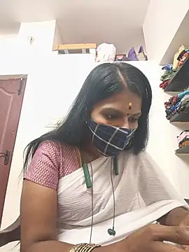 Tamil_Yalini12 live cam on StripChat