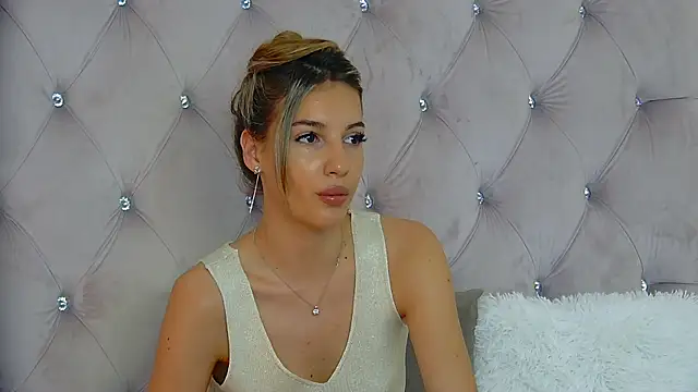 KimmDaviss live cam on StripChat