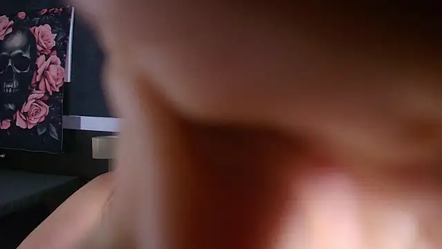 EvaaFoxxy1 webcam
