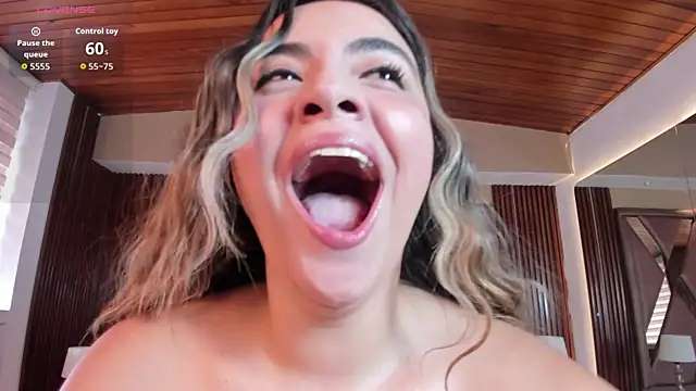 IsabellaaJoness webcam