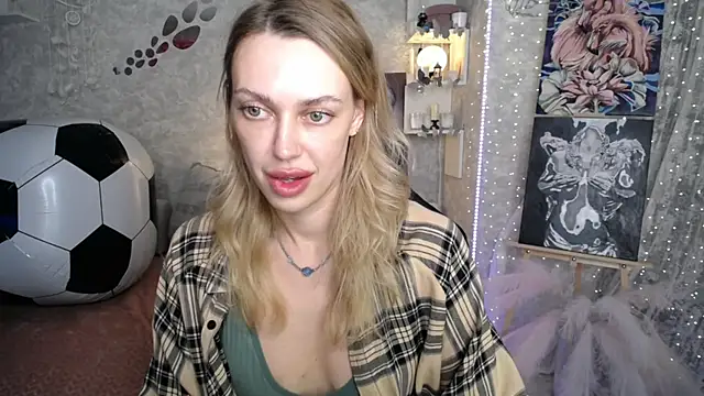 NickyAdamidi webcam