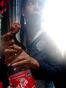 thianahorny webcam